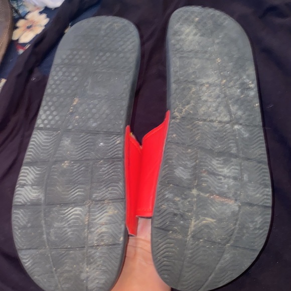 UGA slides men’s - Picture 4 of 5